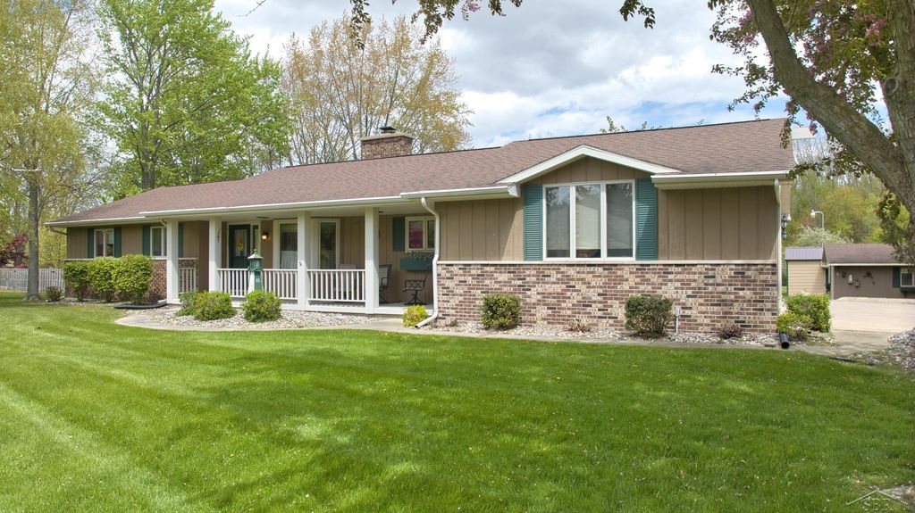 5220 N River Road, Tittabawassee Twp, MI 48623