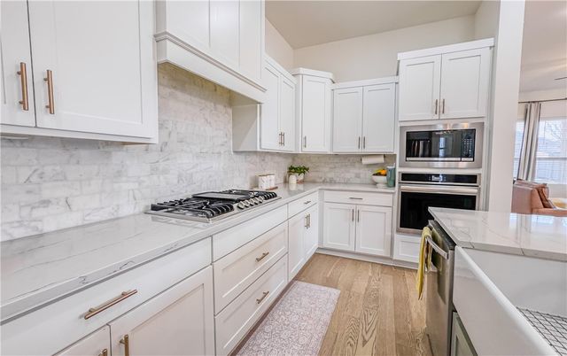 1419 Cave Stream Drive, Cave Springs, AR 72718