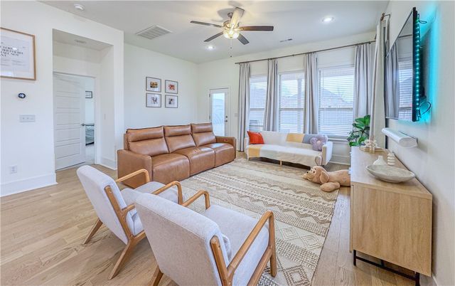 1419 Cave Stream Drive, Cave Springs, AR 72718