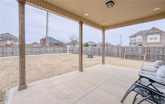 1419 Cave Stream Drive, Cave Springs, AR 72718