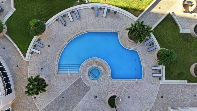 2090 W 1st ST 1206, Fort Myers, FL 33901