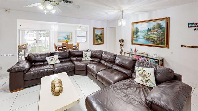 400 NW 41st Ave, Coconut Creek, FL 33066