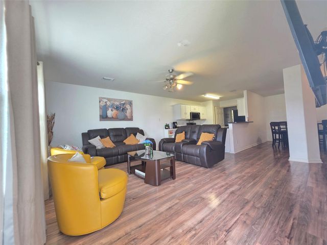 6926 Garnet Trail Lane, Richmond, TX 77469