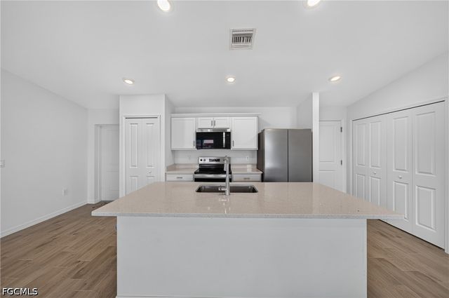 1414 NW 19th TER, Cape Coral, FL 33993