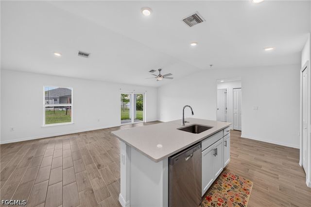1414 NW 19th TER, Cape Coral, FL 33993
