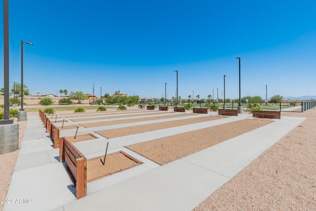 11596 W SIERRA DAWN Boulevard 377, Surprise, AZ 85378