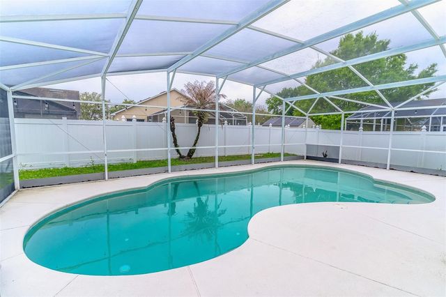 663 EAGLE POINTE S, Kissimmee, FL 34746