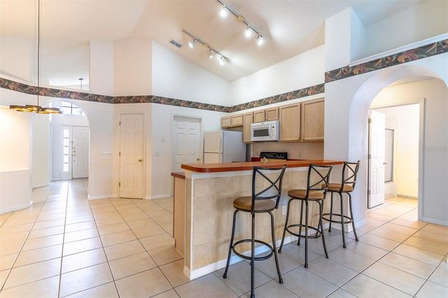 663 EAGLE POINTE S, Kissimmee, FL 34746