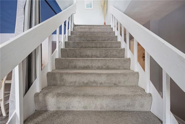 313 Sailfish LN, Virginia Beach, VA 23456