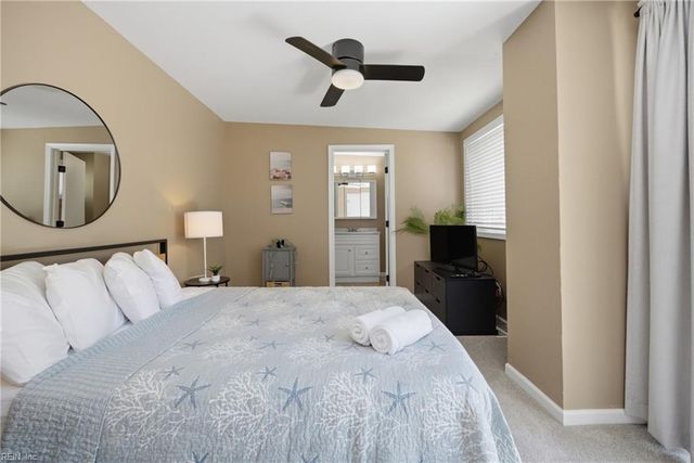 313 Sailfish LN, Virginia Beach, VA 23456