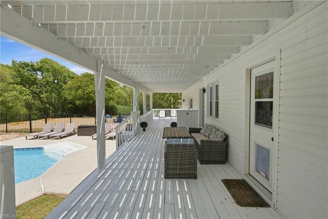 313 Sailfish LN, Virginia Beach, VA 23456
