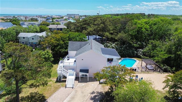 313 Sailfish LN, Virginia Beach, VA 23456