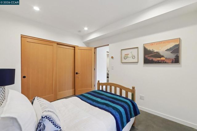 380 Vermont Ave, Berkeley, CA 94707