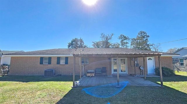 1364 Beagle Road, Orange, TX 77632