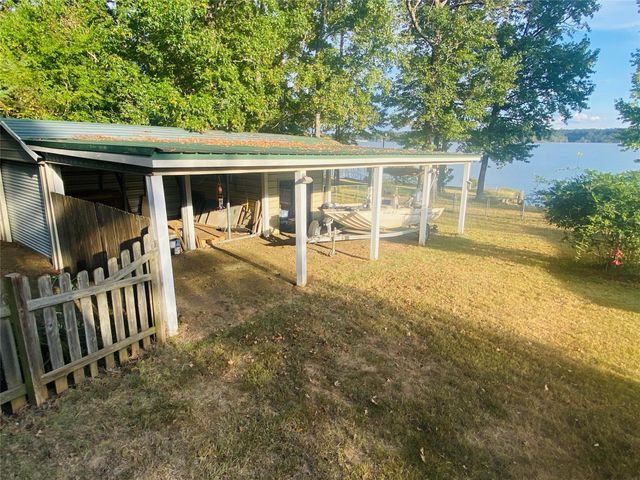 10040 Hwy 87 S, Hemphill, TX 75948