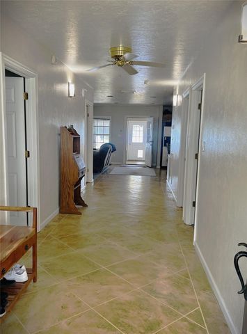 10040 Hwy 87 S, Hemphill, TX 75948