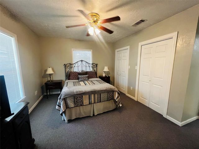 10040 Hwy 87 S, Hemphill, TX 75948