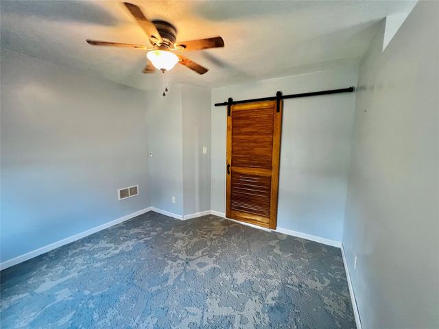 10040 Hwy 87 S, Hemphill, TX 75948