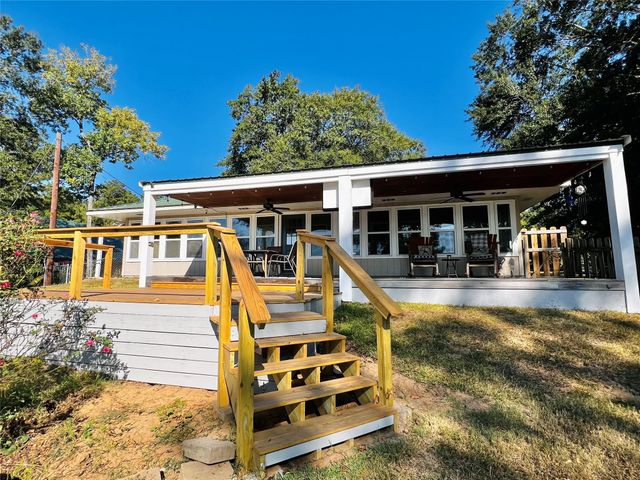 10040 Hwy 87 S, Hemphill, TX 75948