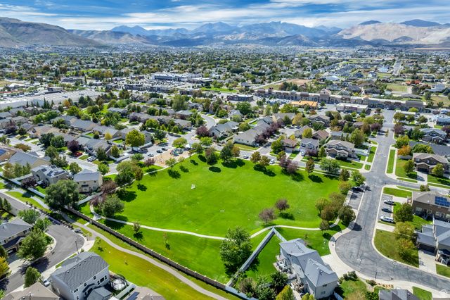 5584 W CEDAR PARK ST, Herriman, UT 84096