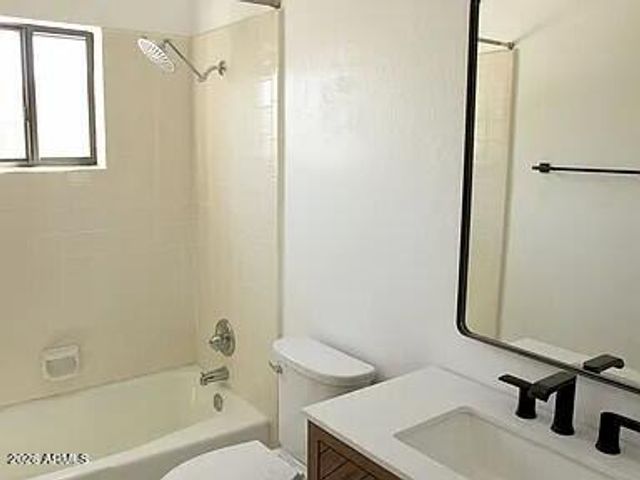 5402 E WINDSOR Avenue 23, Phoenix, AZ 85008