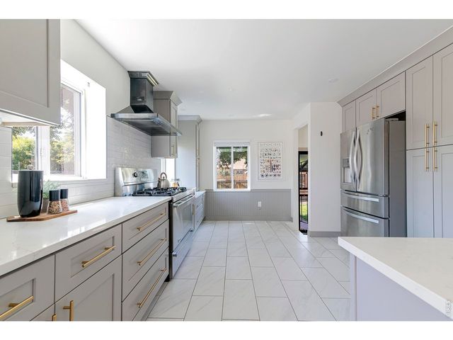 3026 W 39th Ave, Denver, CO 80211