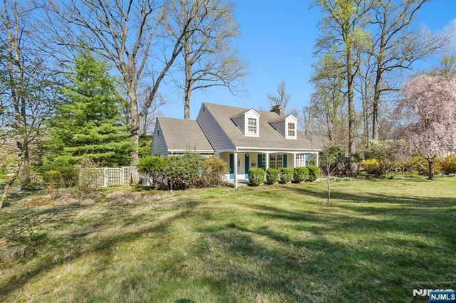 162 Anderson Avenue, Closter, NJ 07624
