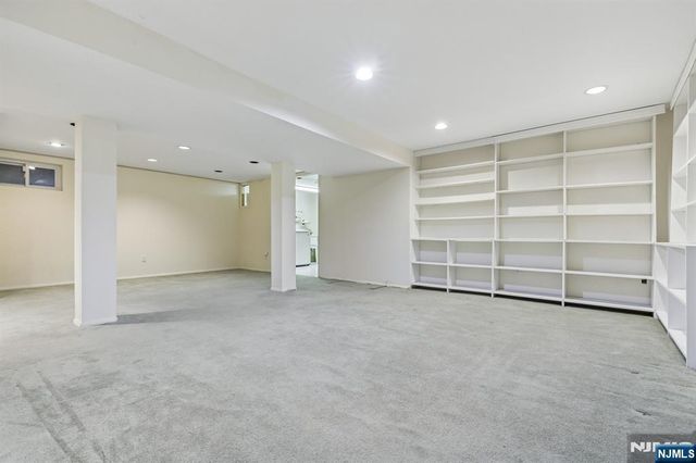 162 Anderson Avenue, Closter, NJ 07624