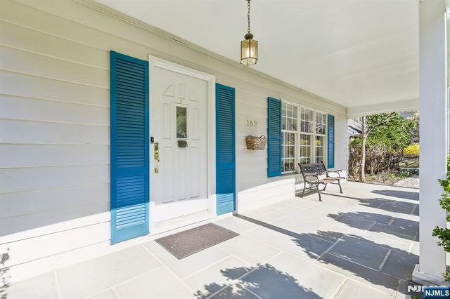 162 Anderson Avenue, Closter, NJ 07624