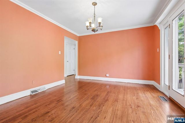 162 Anderson Avenue, Closter, NJ 07624