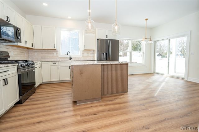 8418 Evelyn Drive, Eden, NY 14008