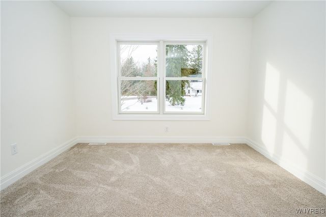 8418 Evelyn Drive, Eden, NY 14008