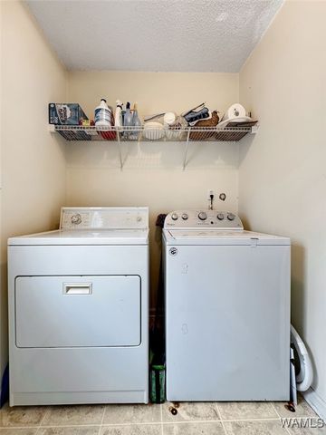 3303 Woodland Road, Tuscaloosa, AL 35405