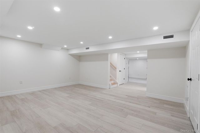40 Calhoun Avenue, New Rochelle, NY 10801