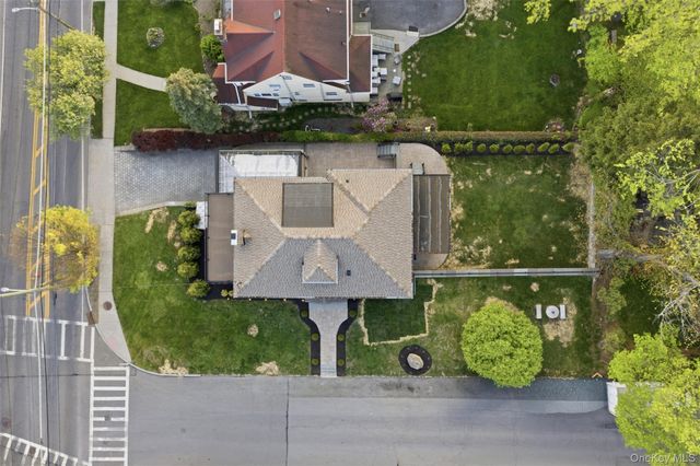 40 Calhoun Avenue, New Rochelle, NY 10801