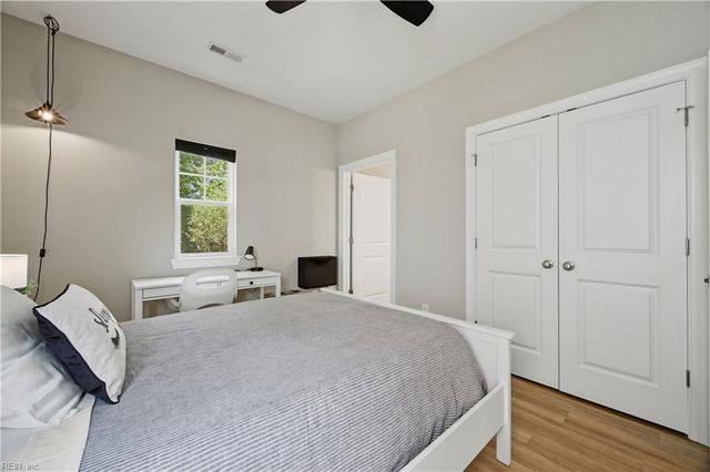 106 Genoa CT, Yorktown, VA 23693