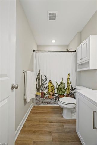106 Genoa CT, Yorktown, VA 23693