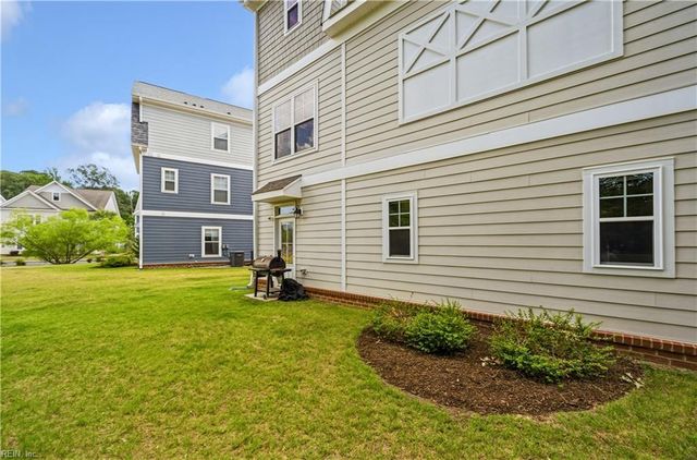 106 Genoa CT, Yorktown, VA 23693