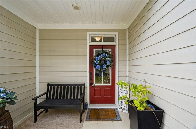 106 Genoa CT, Yorktown, VA 23693