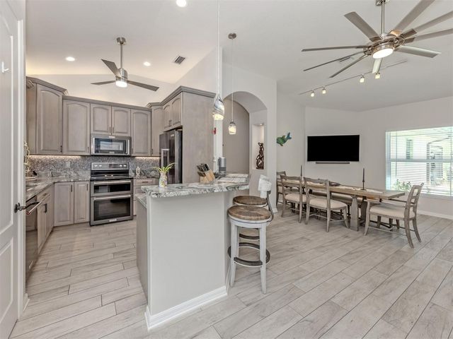 2565 LEMON AVENUE, Englewood, FL 34223