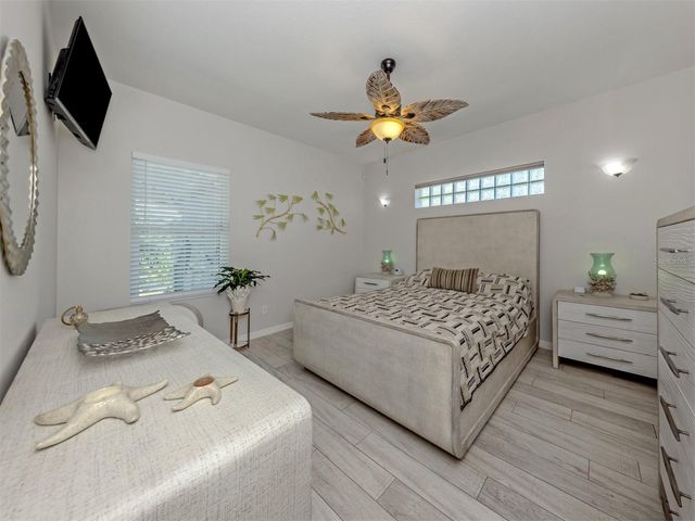 2565 LEMON AVENUE, Englewood, FL 34223