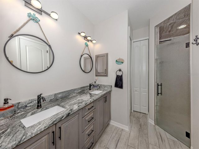 2565 LEMON AVENUE, Englewood, FL 34223