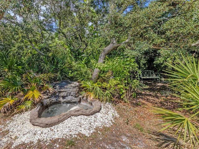 2565 LEMON AVENUE, Englewood, FL 34223