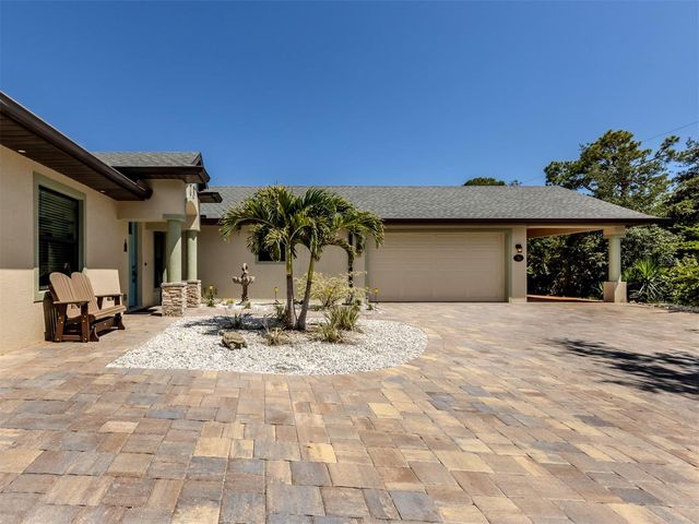 2565 LEMON AVENUE, Englewood, FL 34223