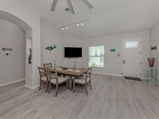 2565 LEMON AVENUE, Englewood, FL 34223