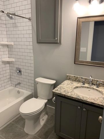 2509 S Grand Boulevard A, Pearland, TX 77581