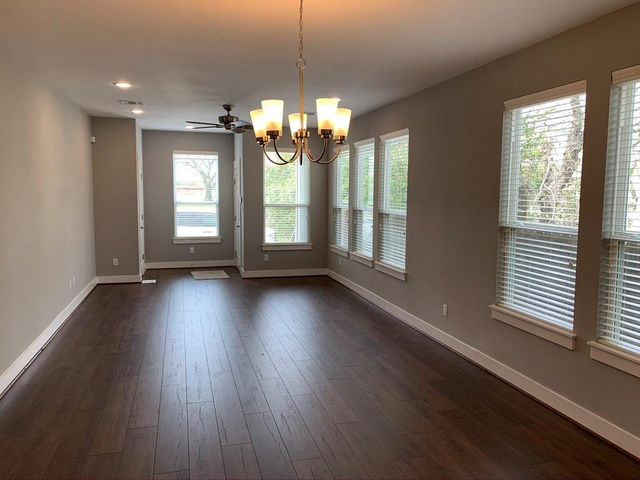 2509 S Grand Boulevard A, Pearland, TX 77581