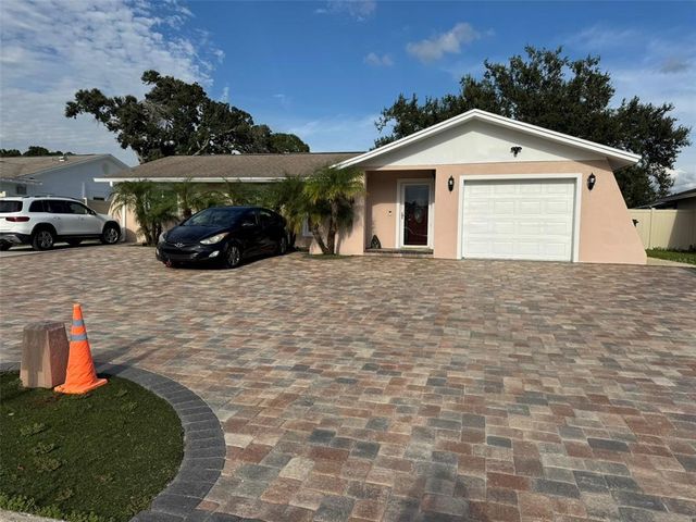 14505 MARKLAND GREENS PLACE, Tampa, FL 33625