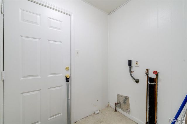 2797 Dawnview Drive, Florissant, MO 63031