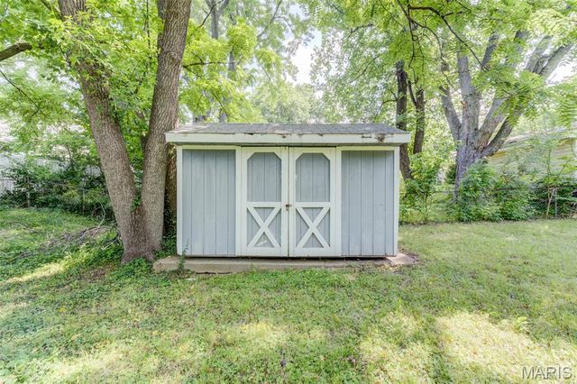 2797 Dawnview Drive, Florissant, MO 63031